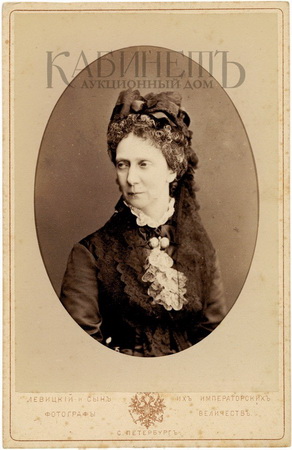 http://www.kabinet-auktion.com/files/images/romanov_photo/46.jpg