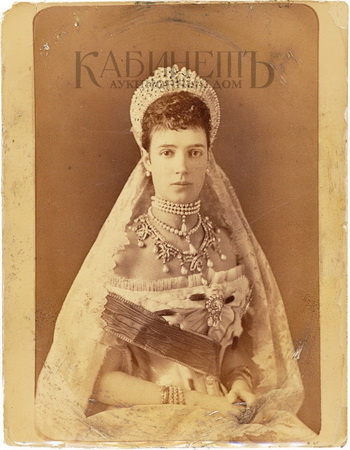 http://www.kabinet-auktion.com/files/images/romanov_photo/55.jpg