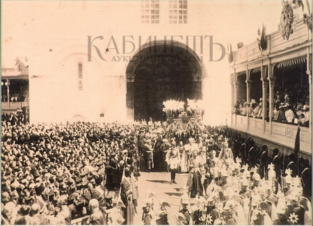 http://www.kabinet-auktion.com/files/images/romanov_photo/82_02.jpg